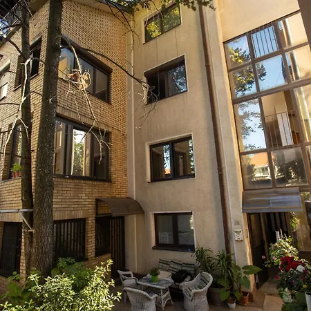 Tiny Apartament *